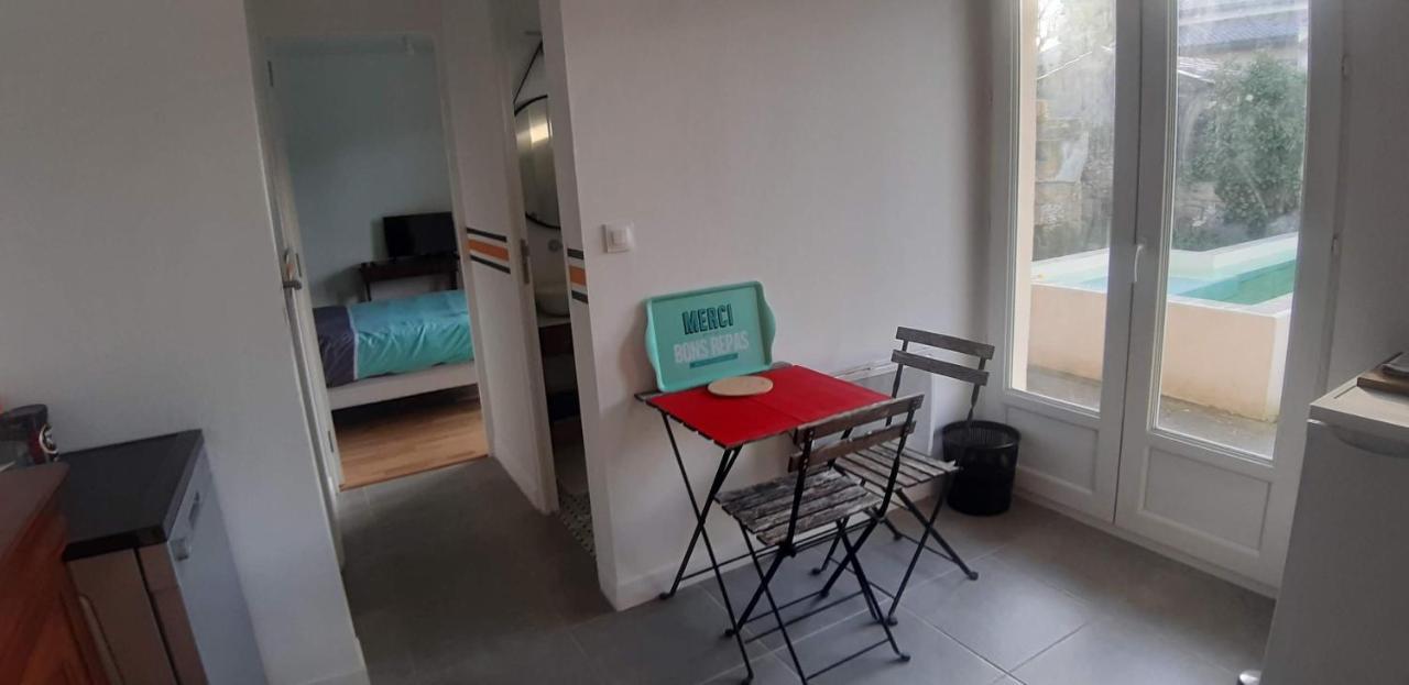 Jolie Villa Avec Piscine Dans Le St Emilionnais Sainte-Terre Bagian luar foto