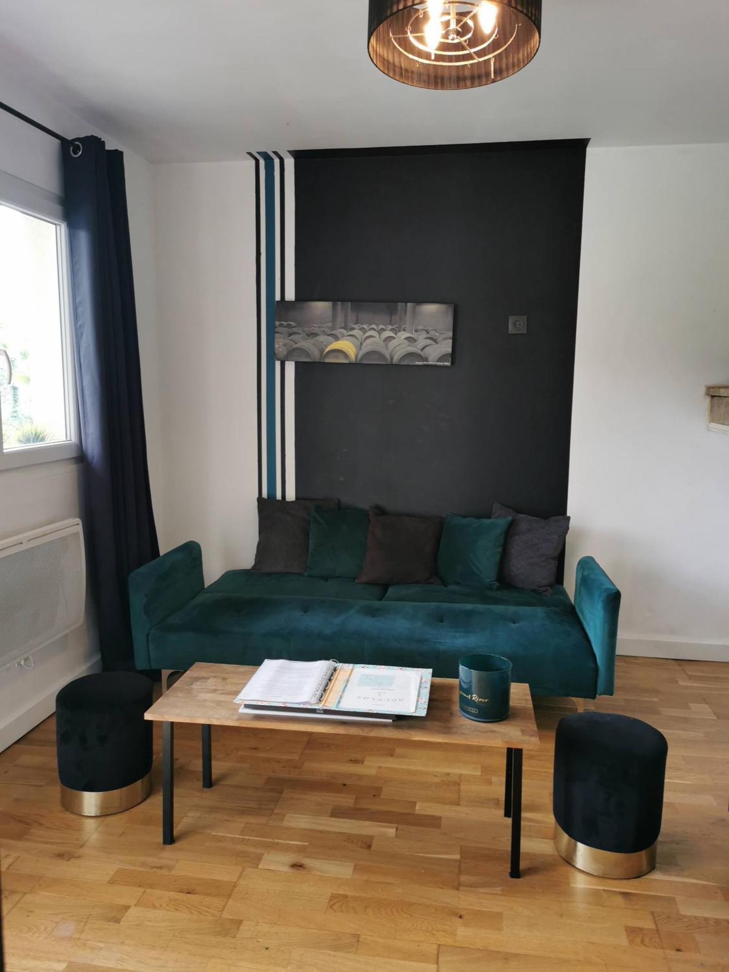 Jolie Villa Avec Piscine Dans Le St Emilionnais Sainte-Terre Bagian luar foto